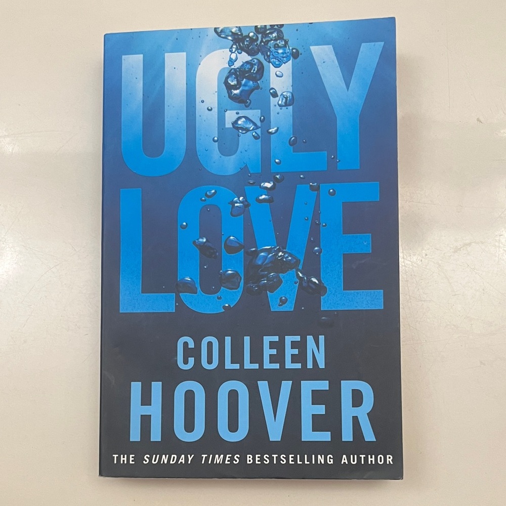 Ugly Love by Colleen Hoover Book